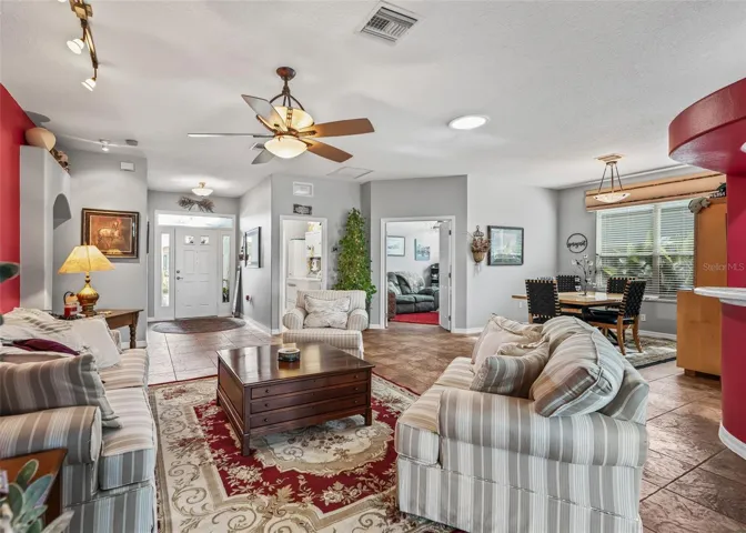 Great Room Dining combo