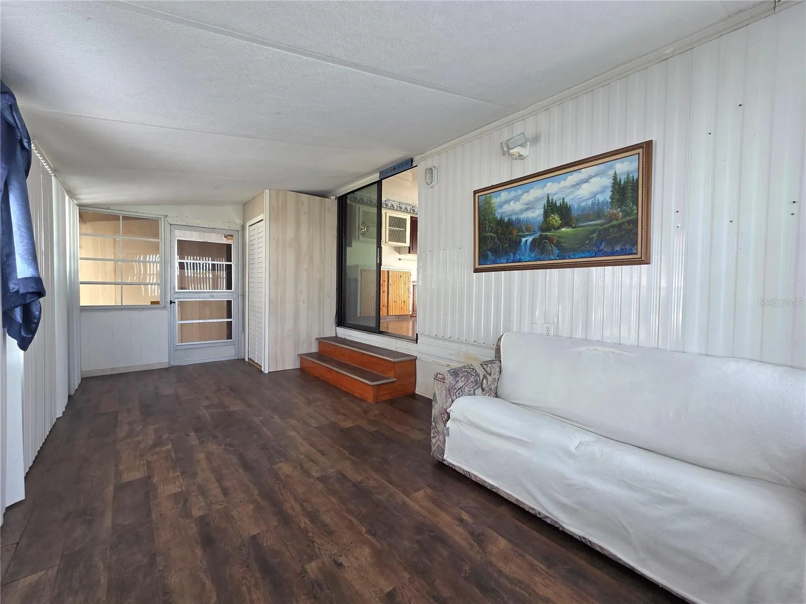 Florida room.