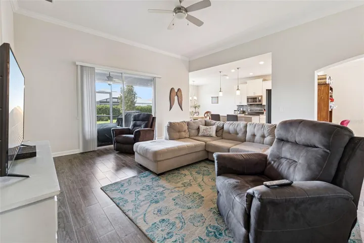 Spacious Great Room