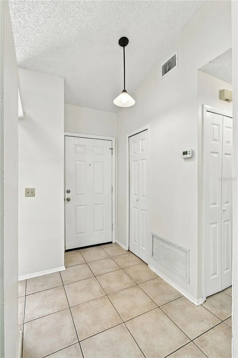 Front entrance/foyer