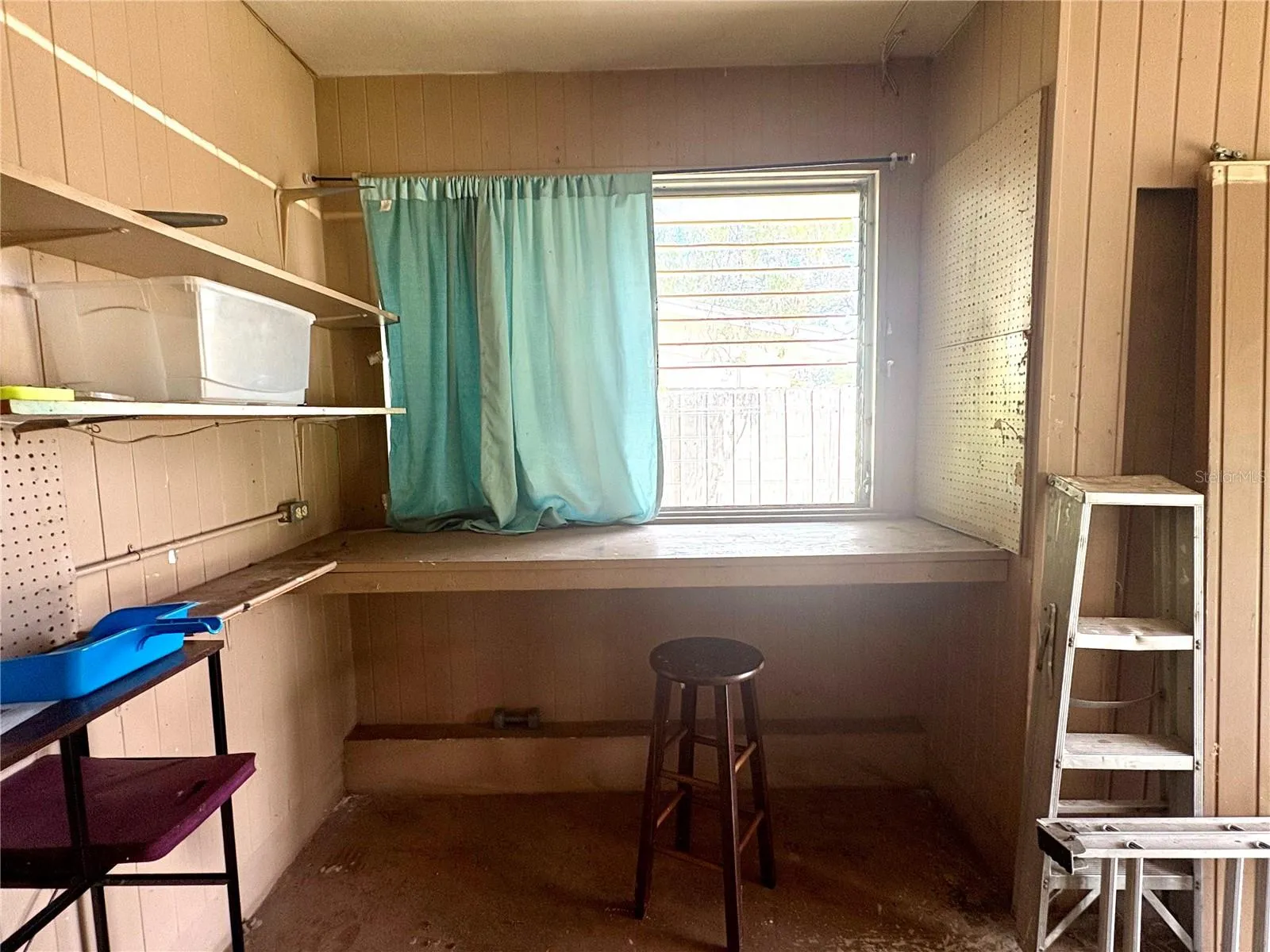 Dedicated workspace in garage
