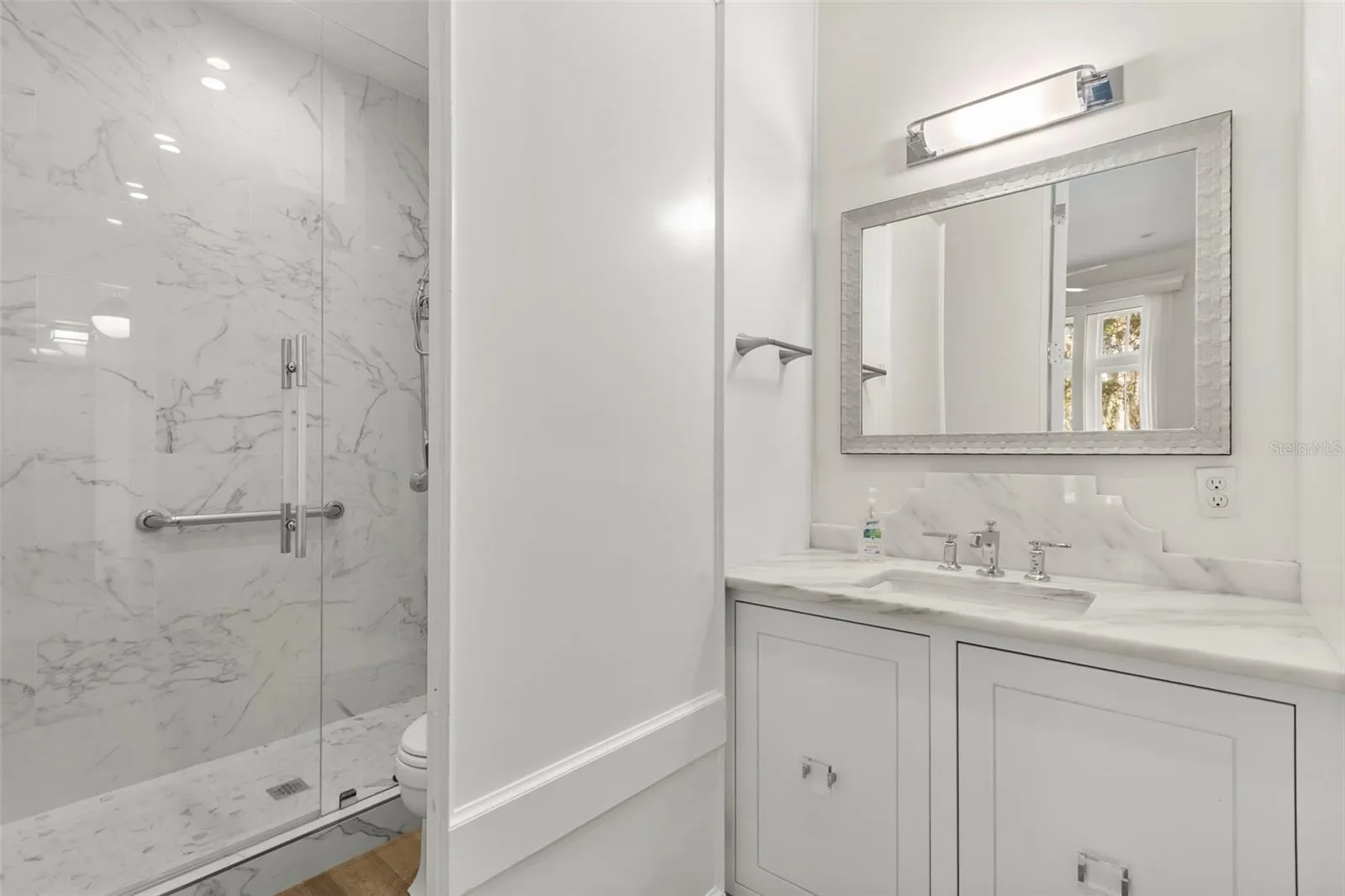 Primary Vanity