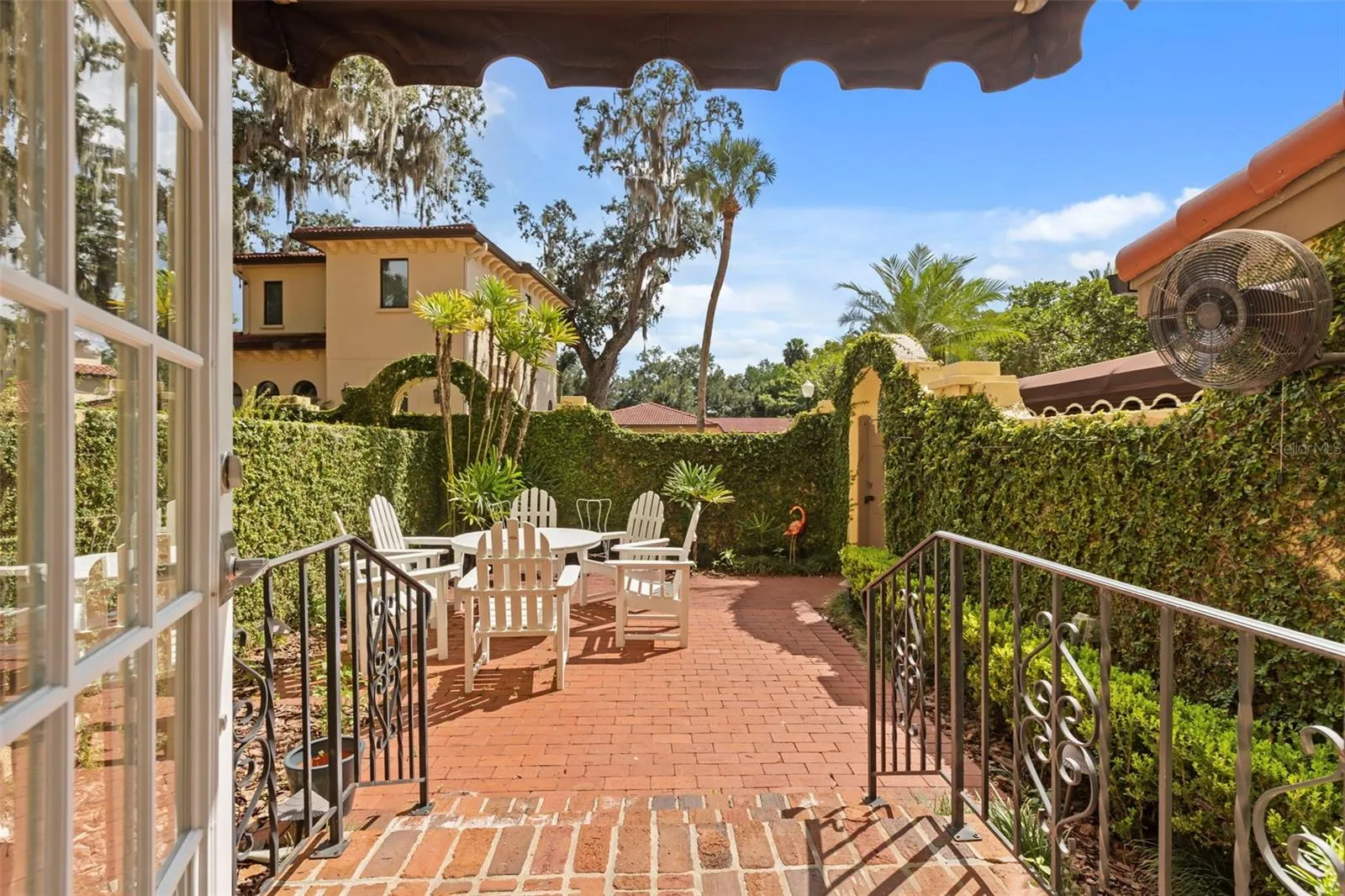 Private enclosed Courtyard