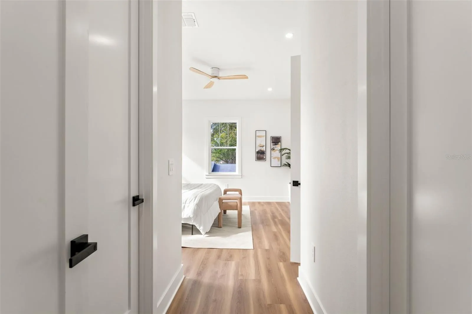 entrance to primary bedroom