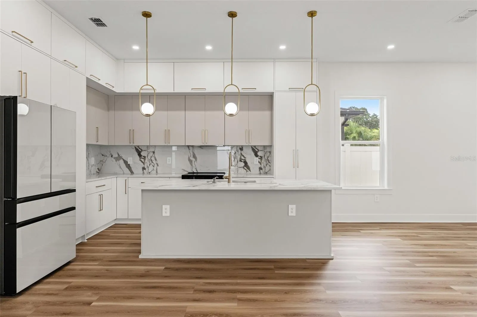 Actual color scheme of kitchen