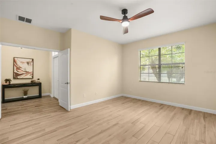 Bedroom 5 / Guest Suite