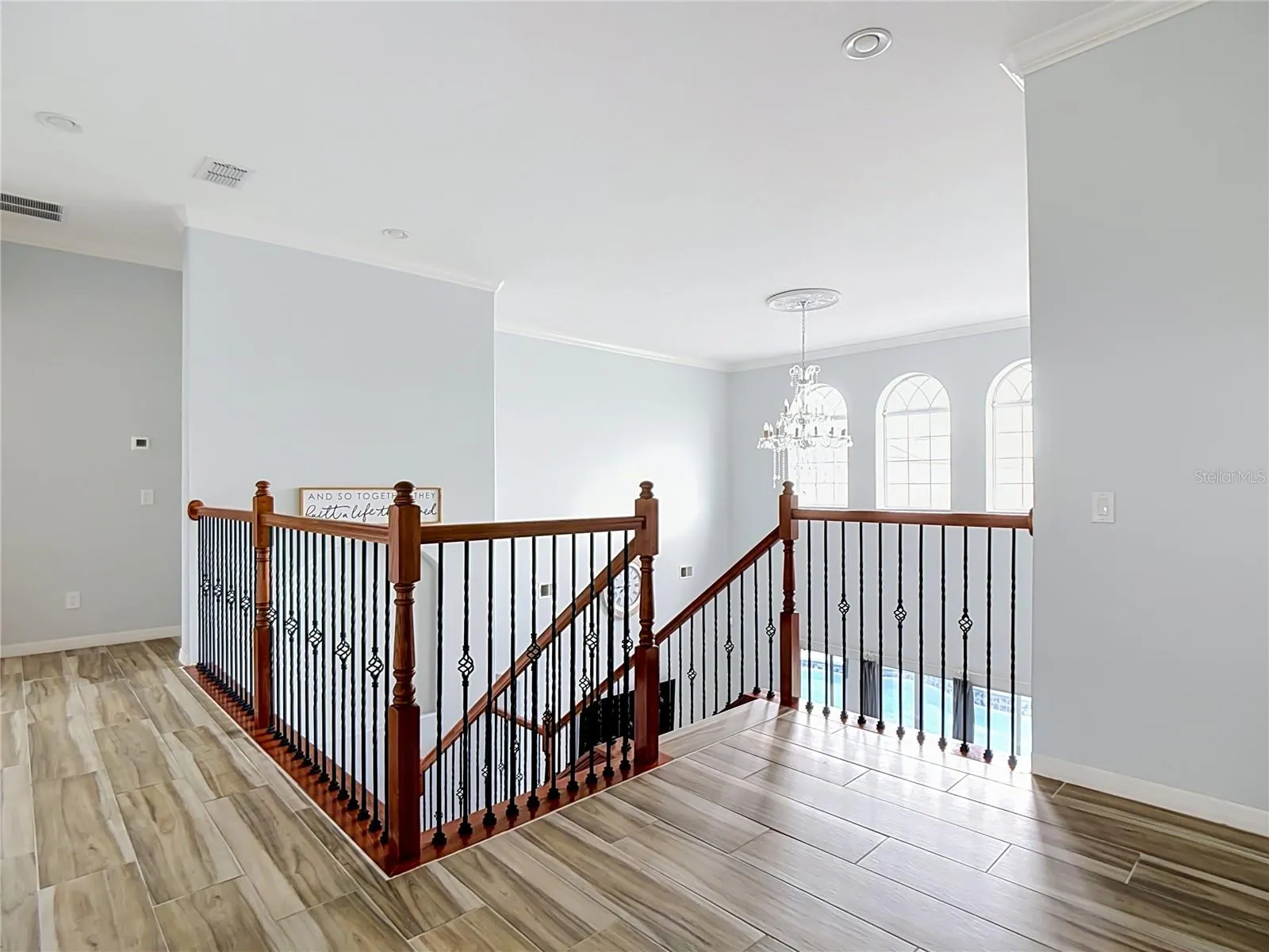 upstairs loft/landing