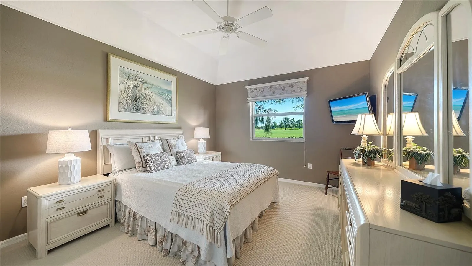 Guest bedroom 3