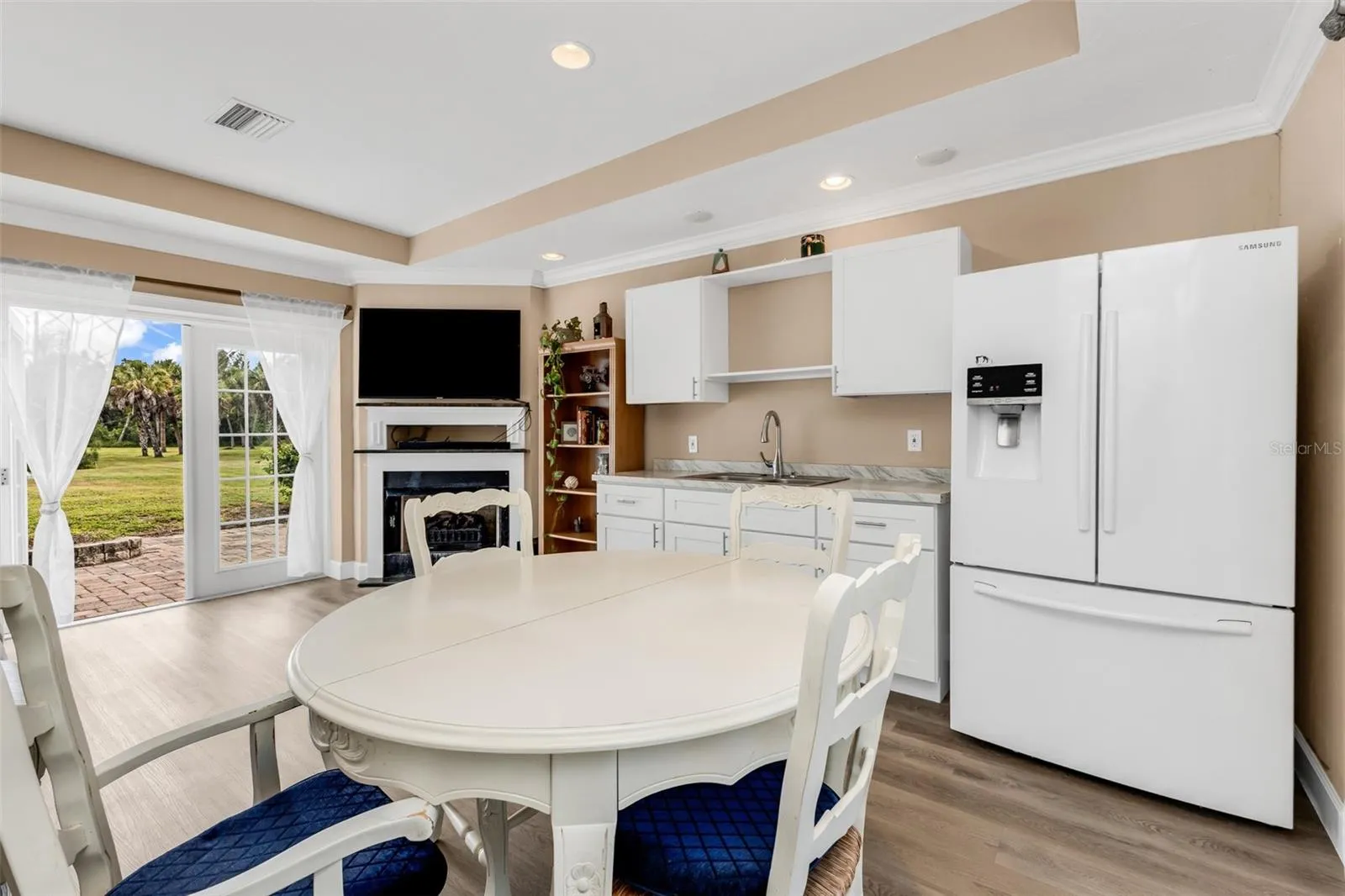 Dining area in Kitchen