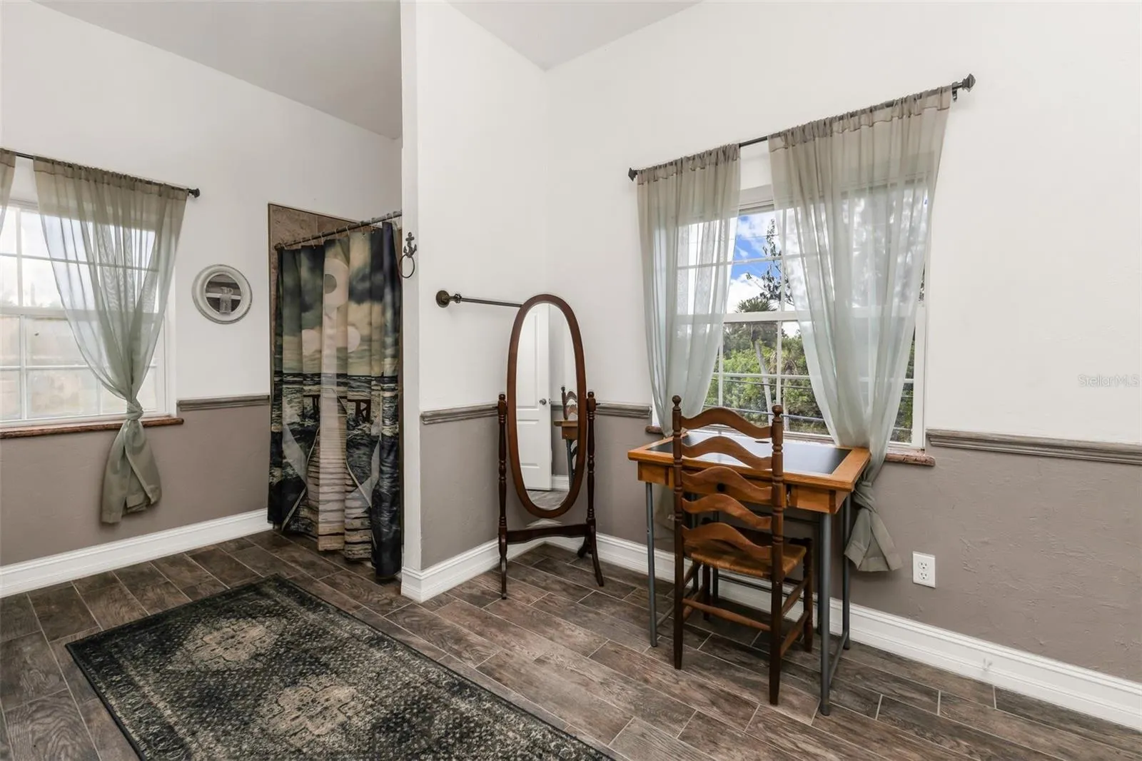 Upstairs bathroom