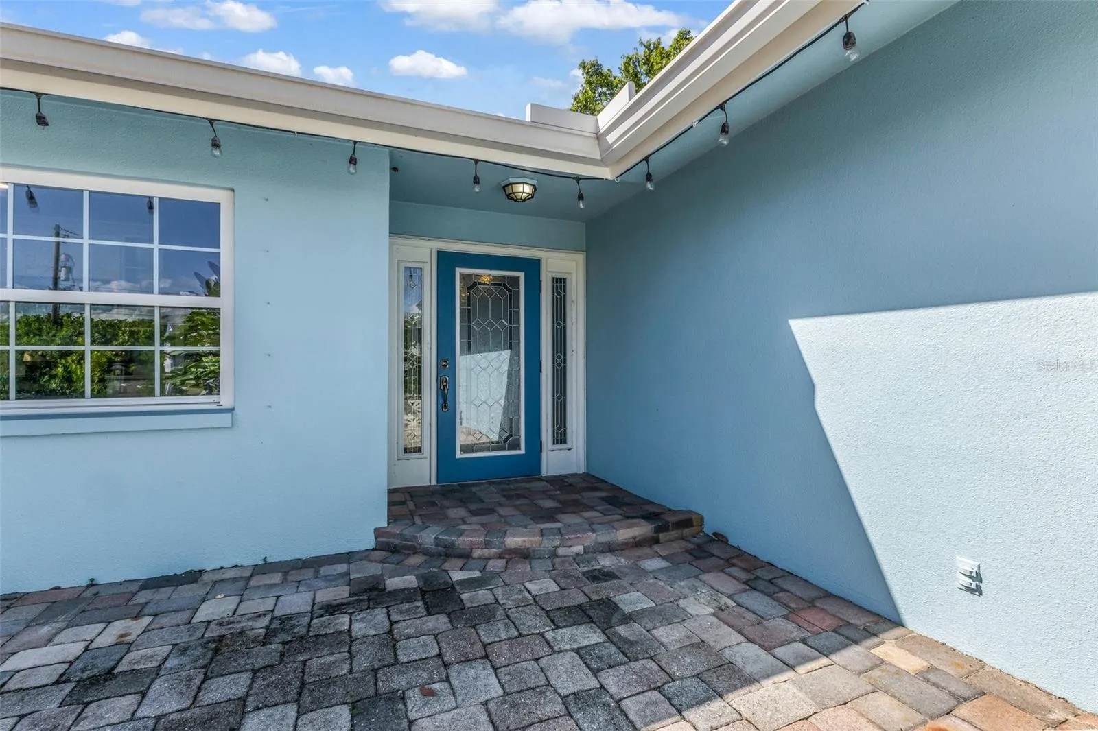 Paver front entry