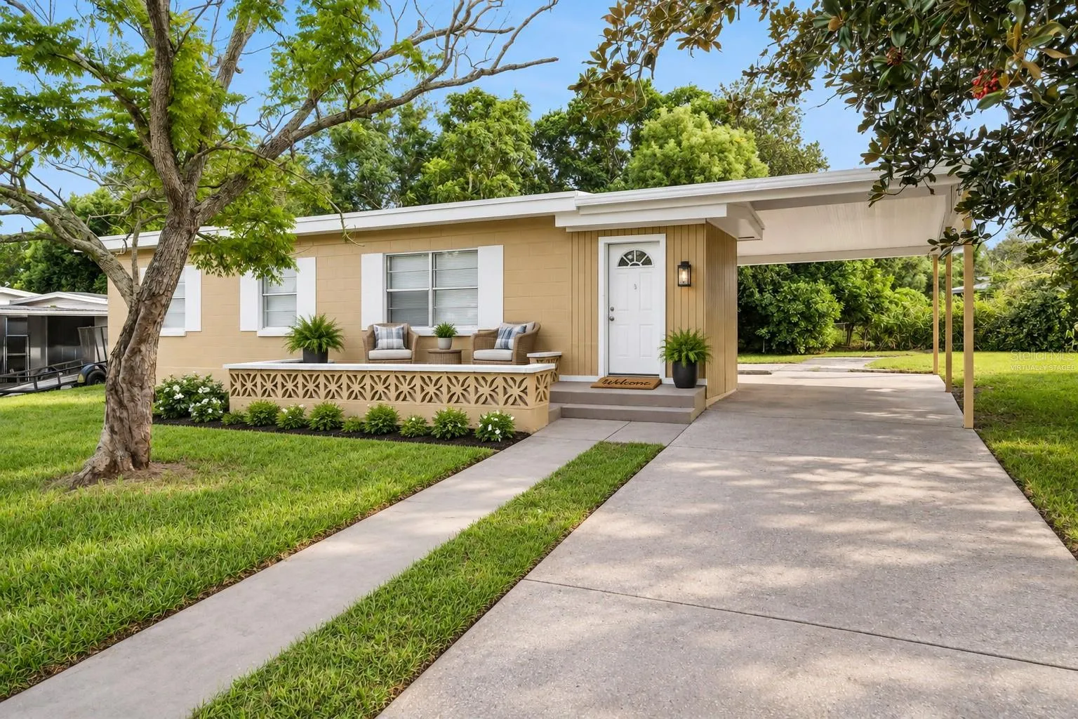 Virtually staged front patio