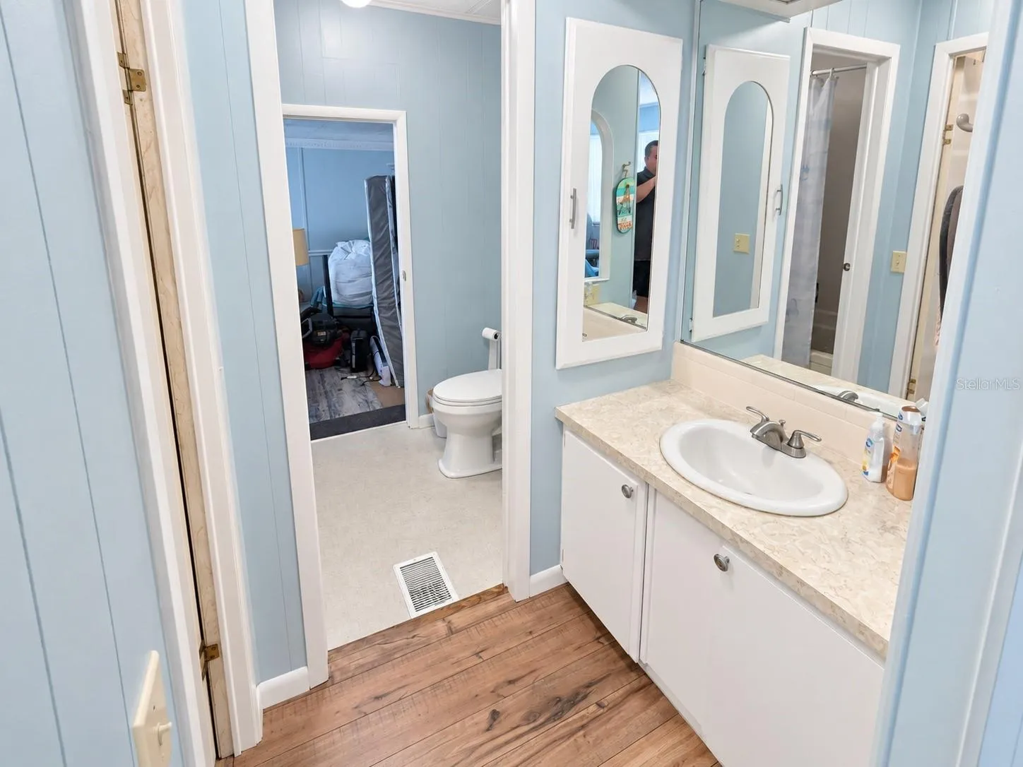 2nd Bathroom