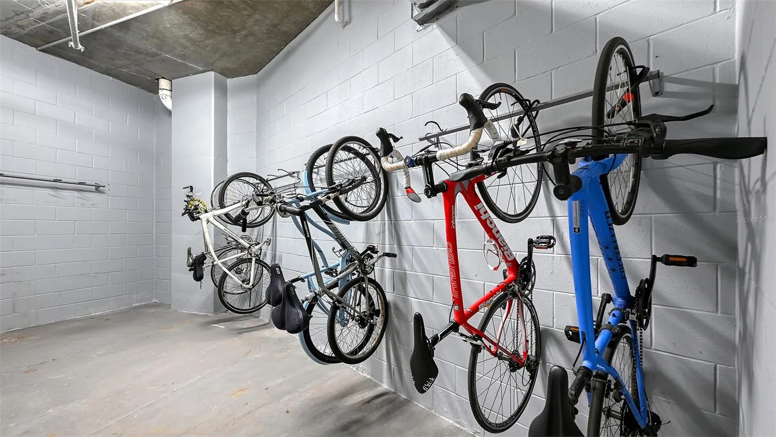 Convenient, dedicated bicycle storage makes it easy to enjoy Sarasota’s scenic waterfront and downtown paths.
