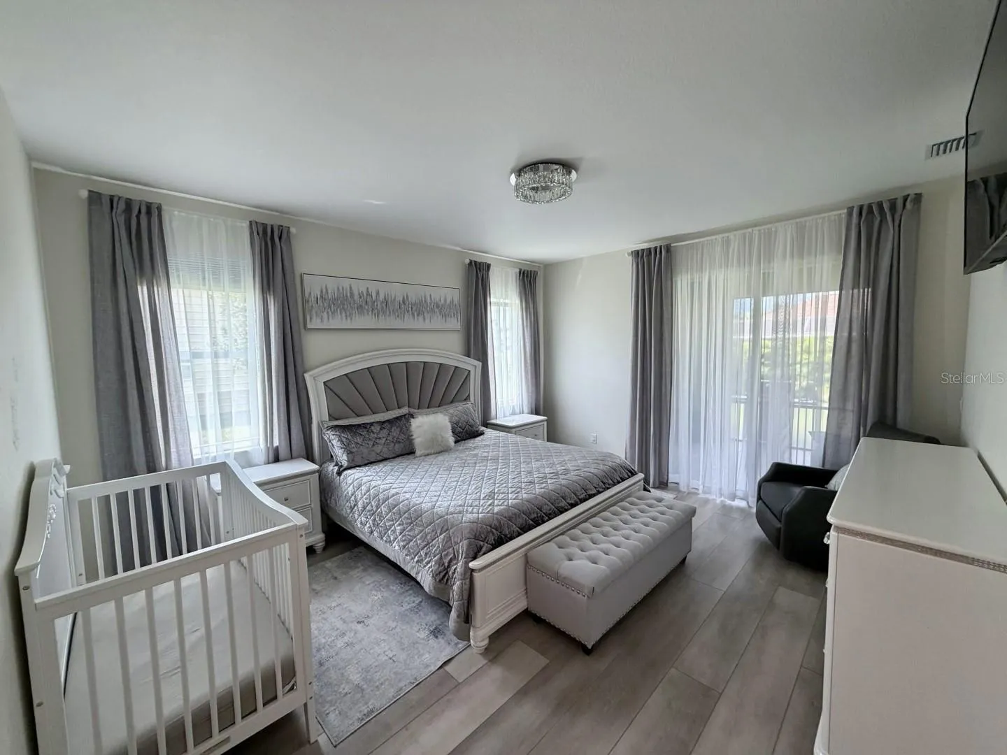 Main bedroom
