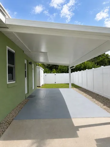 Carport