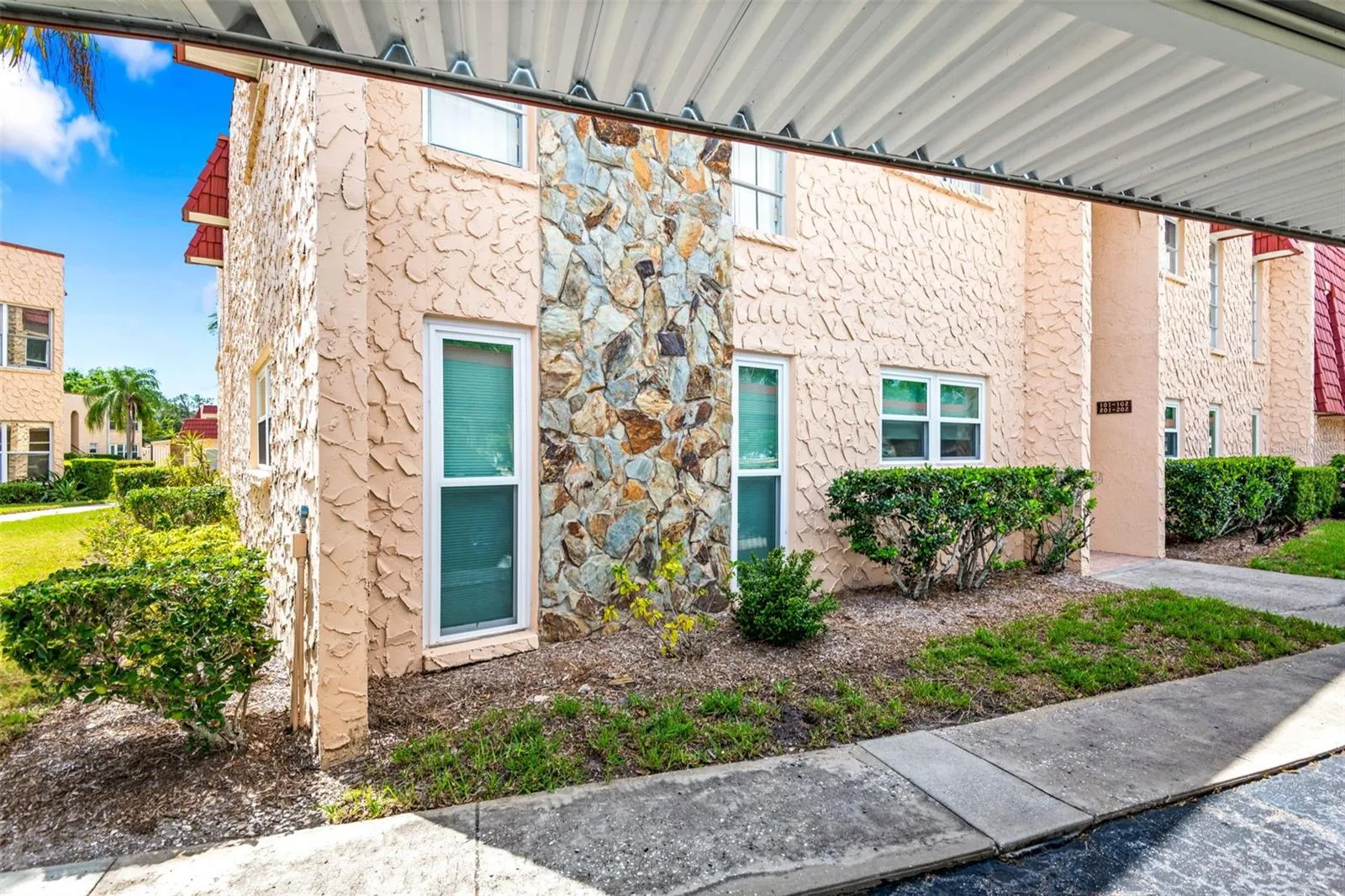 2 Carports near Entry!