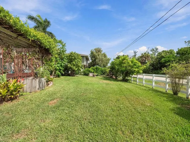 Fenced Yard
