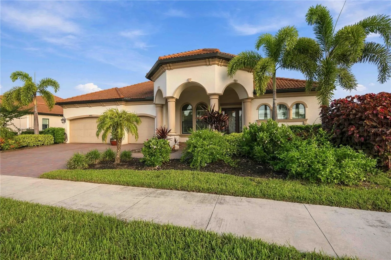 Toscana model, stunning design