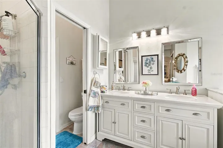 Primary Suite Bathroom