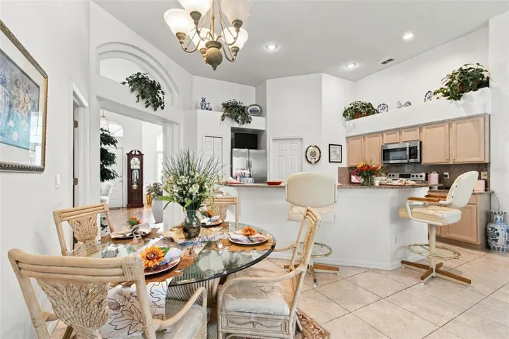 Dinette Area