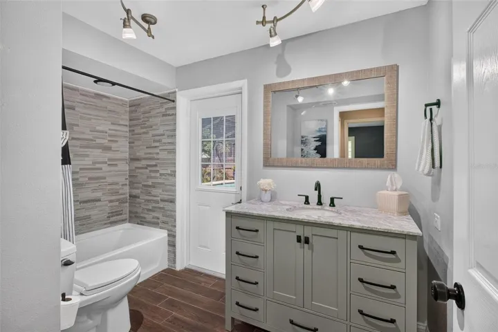 Bathroom #2
