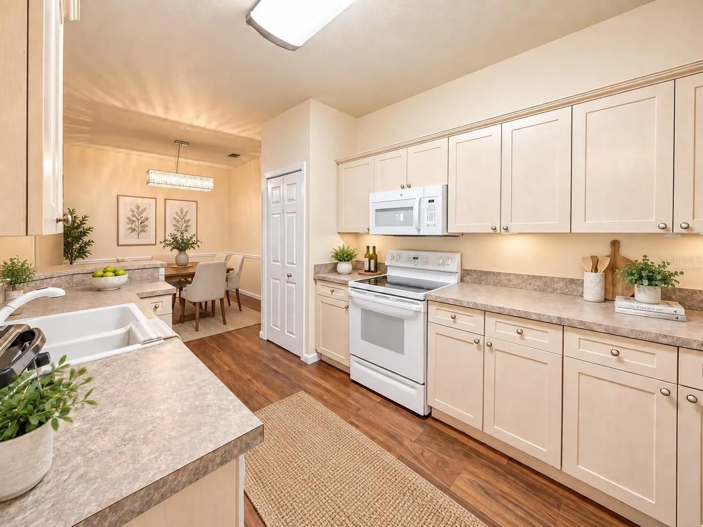 Kitchen - virtually staged