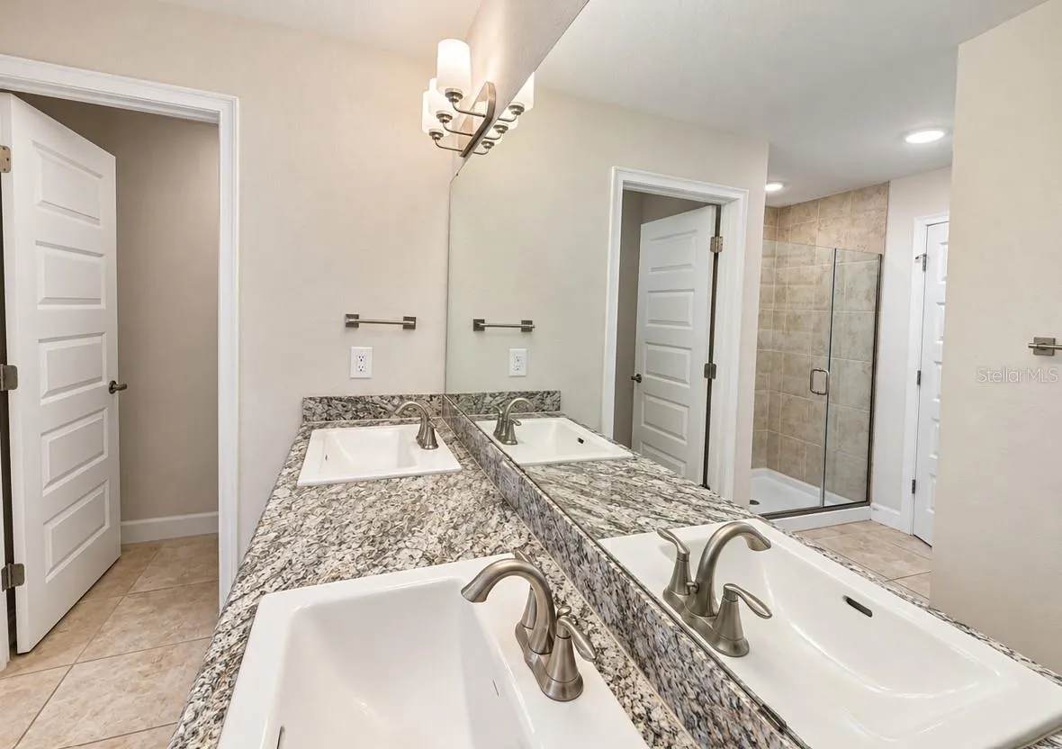 Primary Dual Sinks