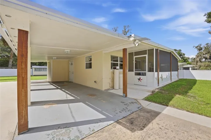 Carport
