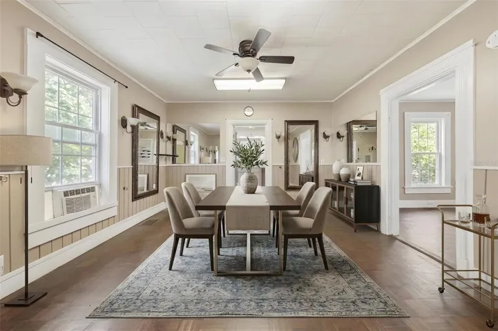 Virtually staged Dining area