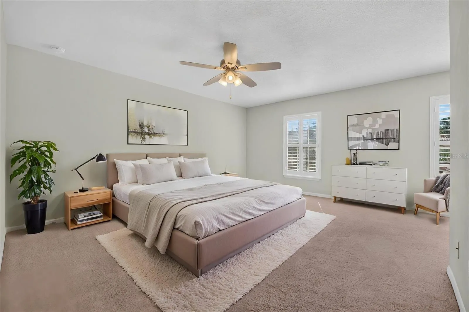 Upstairs owner's suite *staged