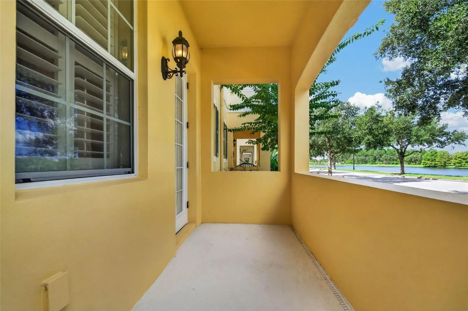 Porch/Balcony, water view