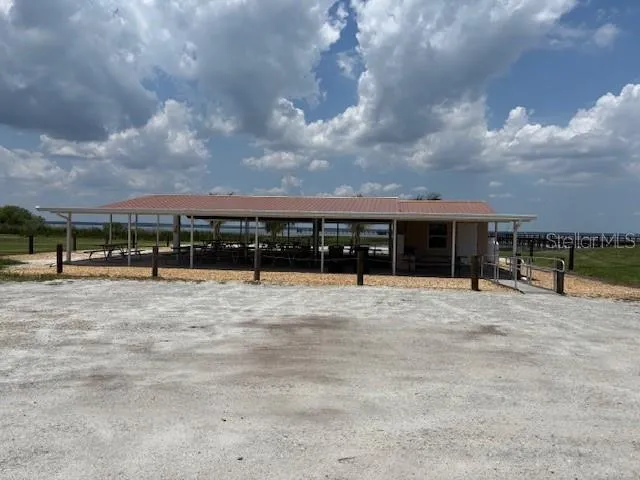 Lake Walk-In-Water Community Area