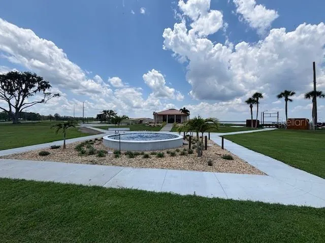 Lake Walk-In-Water Community Area