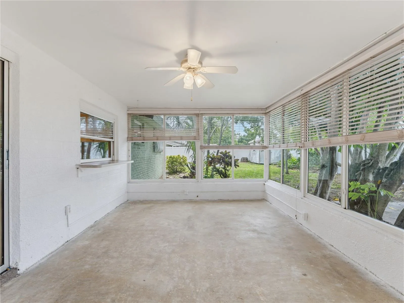 glass enclosed porch