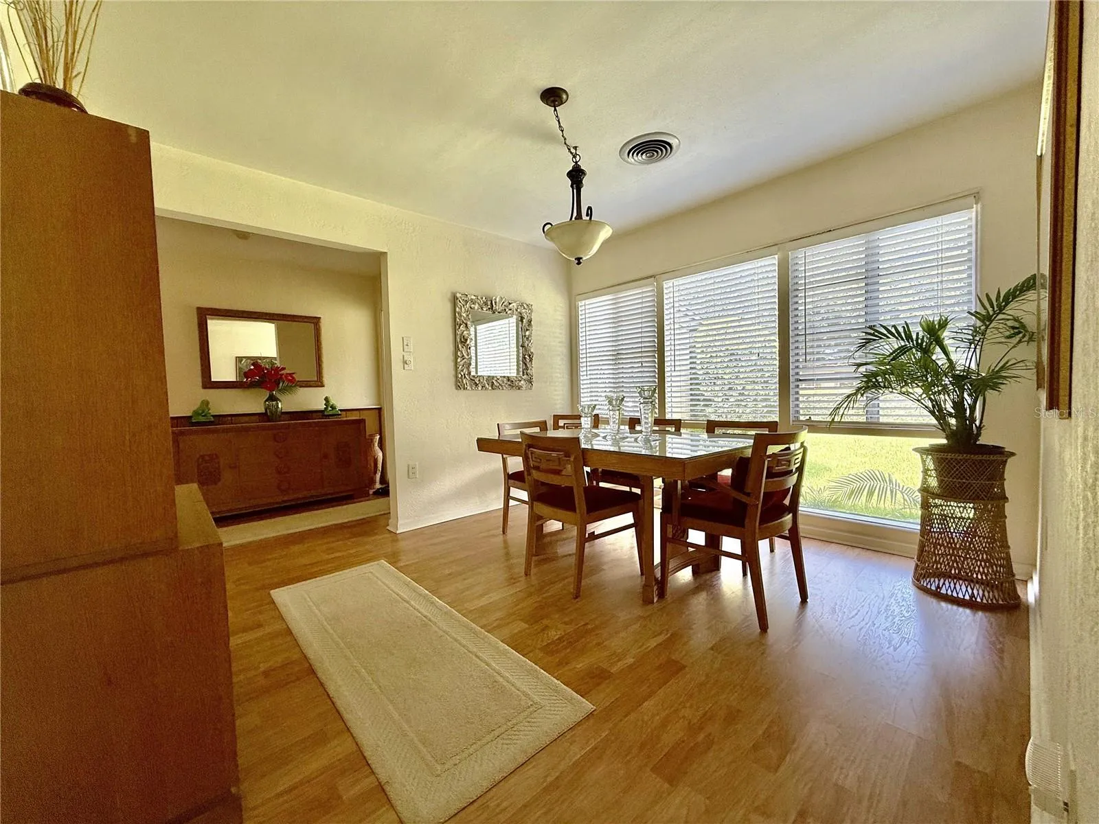 11X12 Dining Room