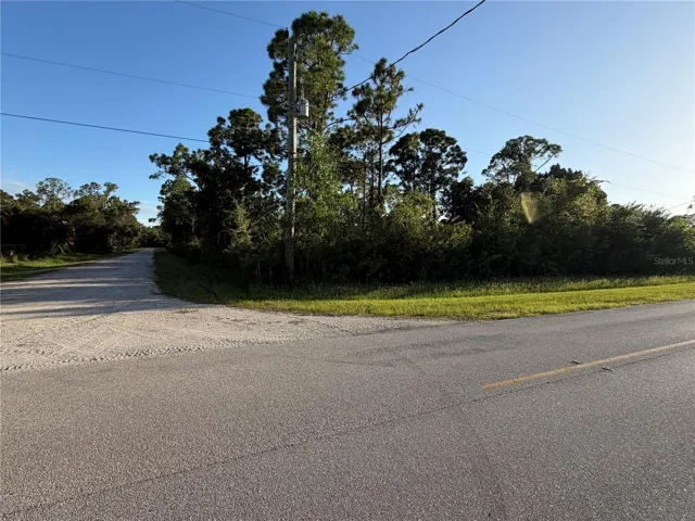 Front Corner Lot View