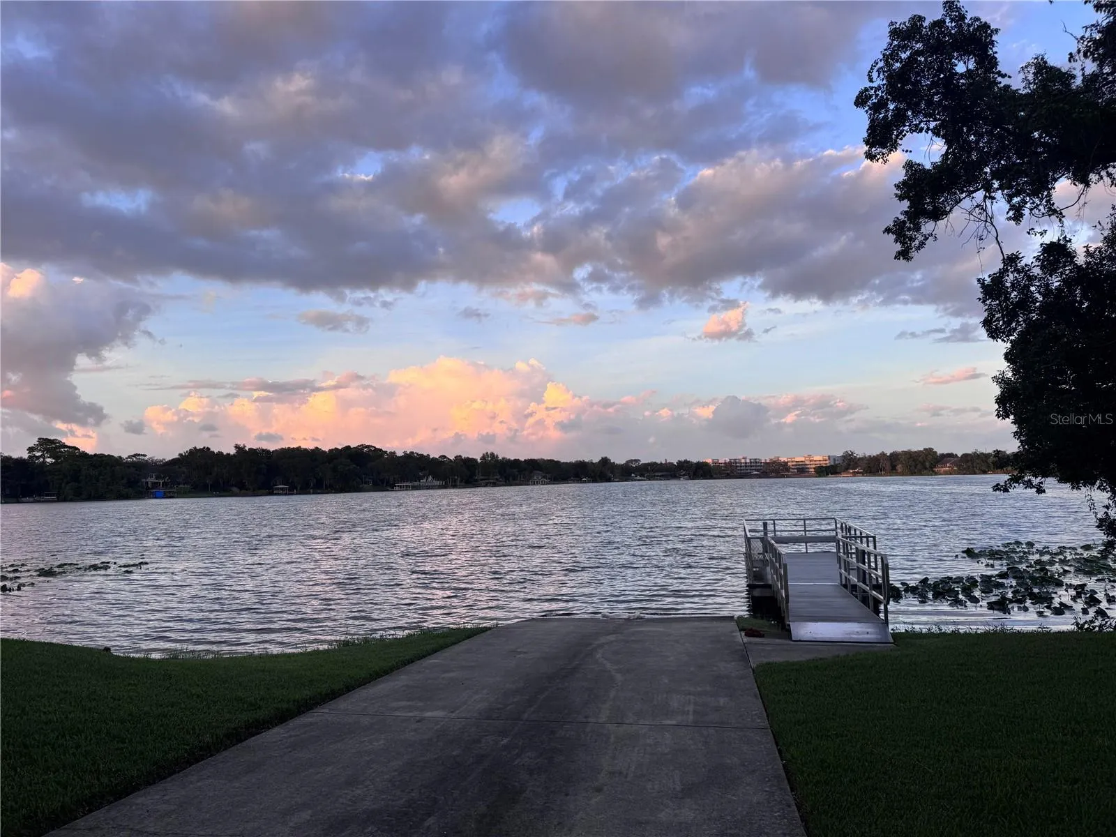 Residents enjoy the community boatramp and dock for boating, fishing, swimming and skiing!