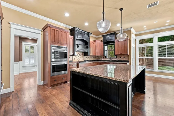 The heart of the house and prime entertainment area!