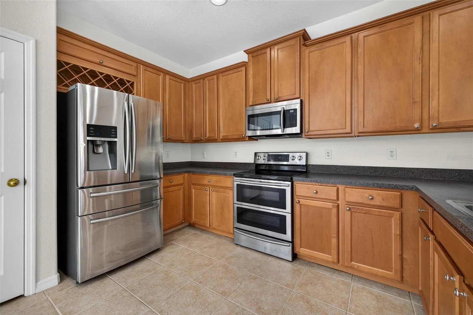 Stainless appliances