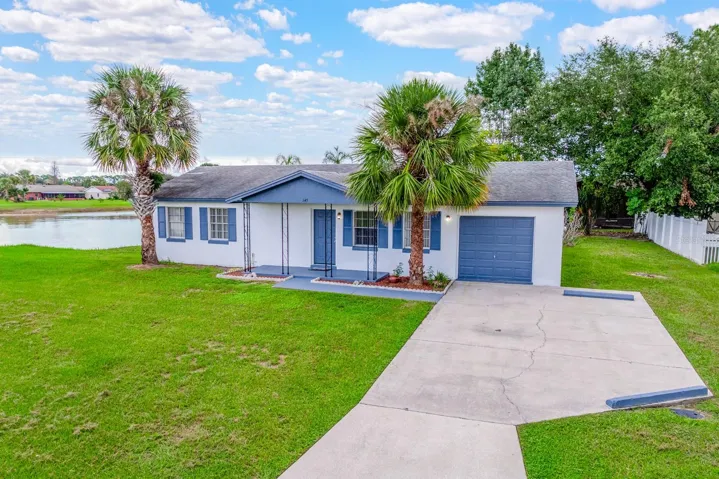 MOVE-IN READY and wonderfully maintained, this 2-Bedroom, 2-Bath SINGLE-STORY HOME in Buena Ventura Lakes offers a comfortable layout, peaceful surroundings and a convenient Kissimmee location.