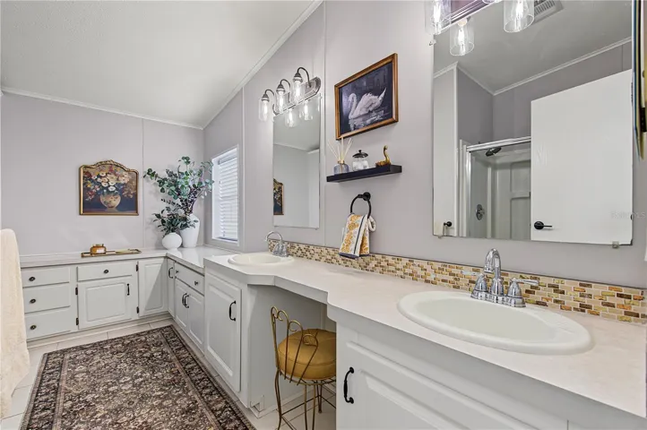 Primary retreat has double vanity.