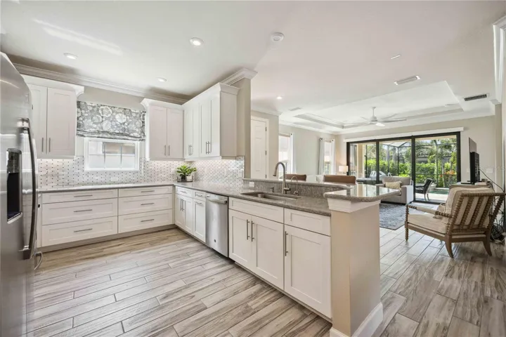 Plank tile floors