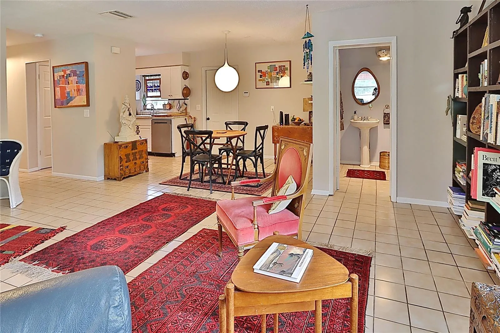 Living area.