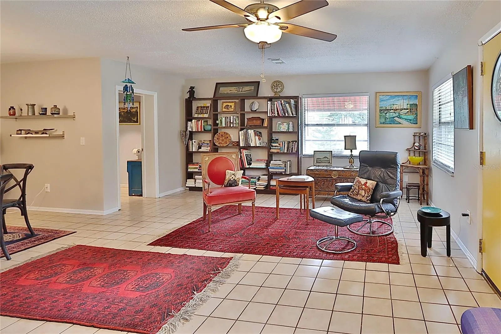 Living area.