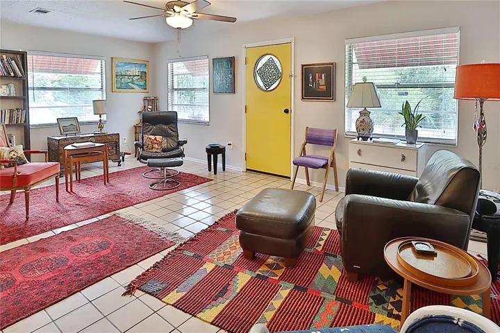Living area.