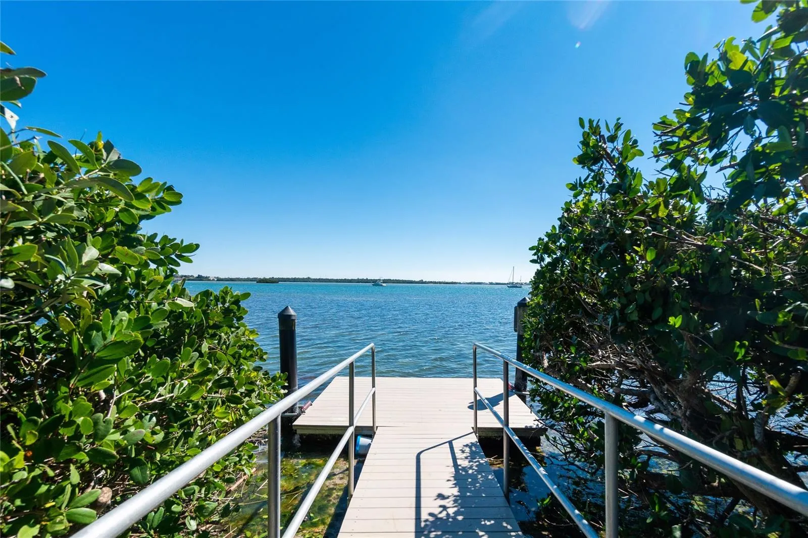 Dock perfect for fishing!
