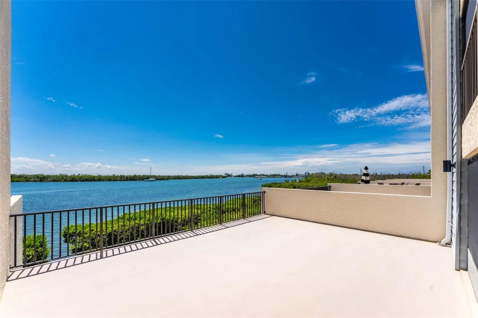 Waterview from Sundeck!