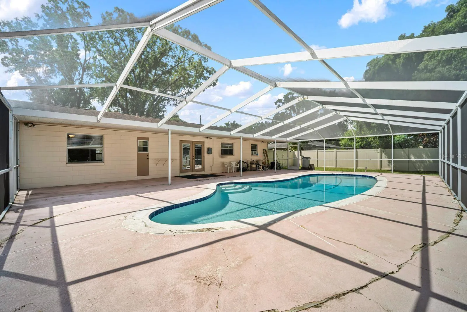 pool
