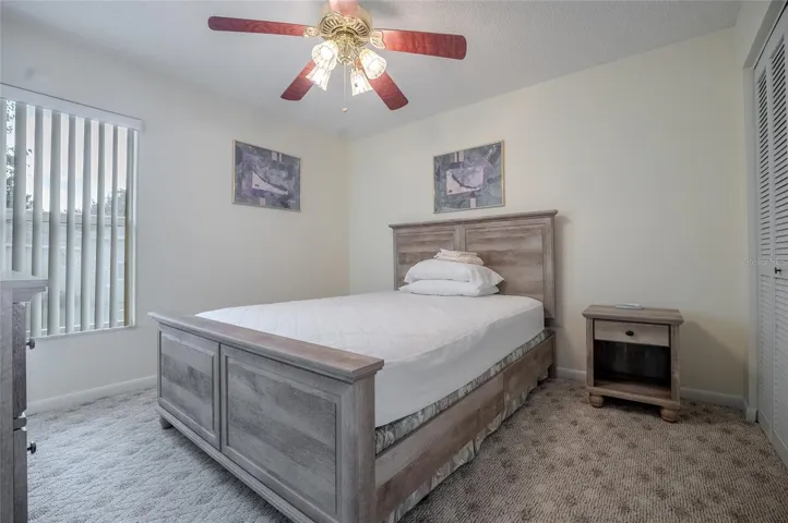 Guest bedroom.